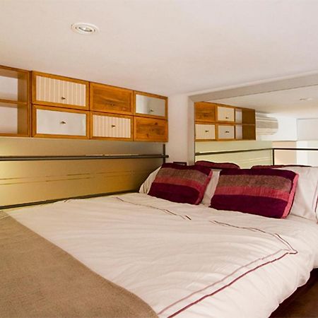 Reina Amalia Apartment Barcelona Zewnętrze zdjęcie