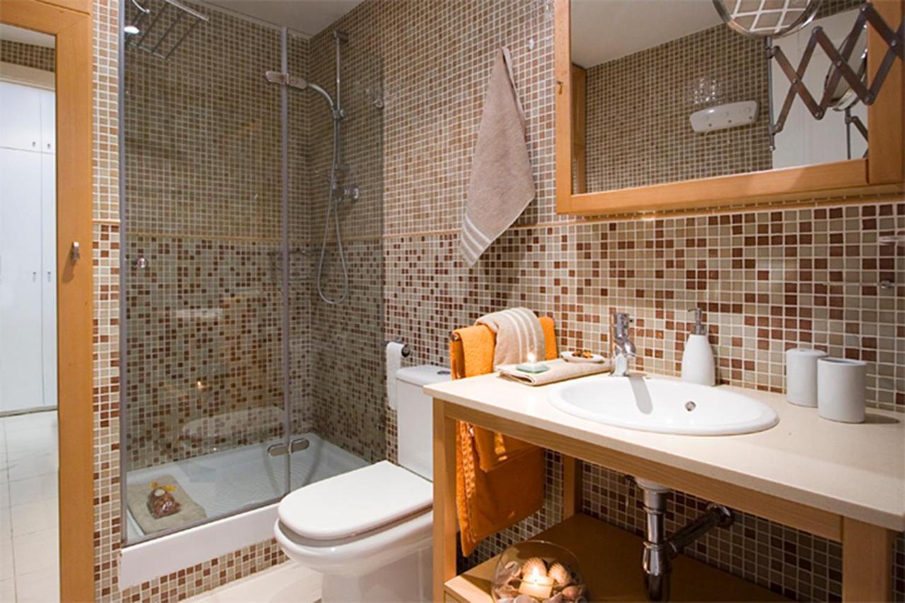 Reina Amalia Apartment Barcelona Zewnętrze zdjęcie