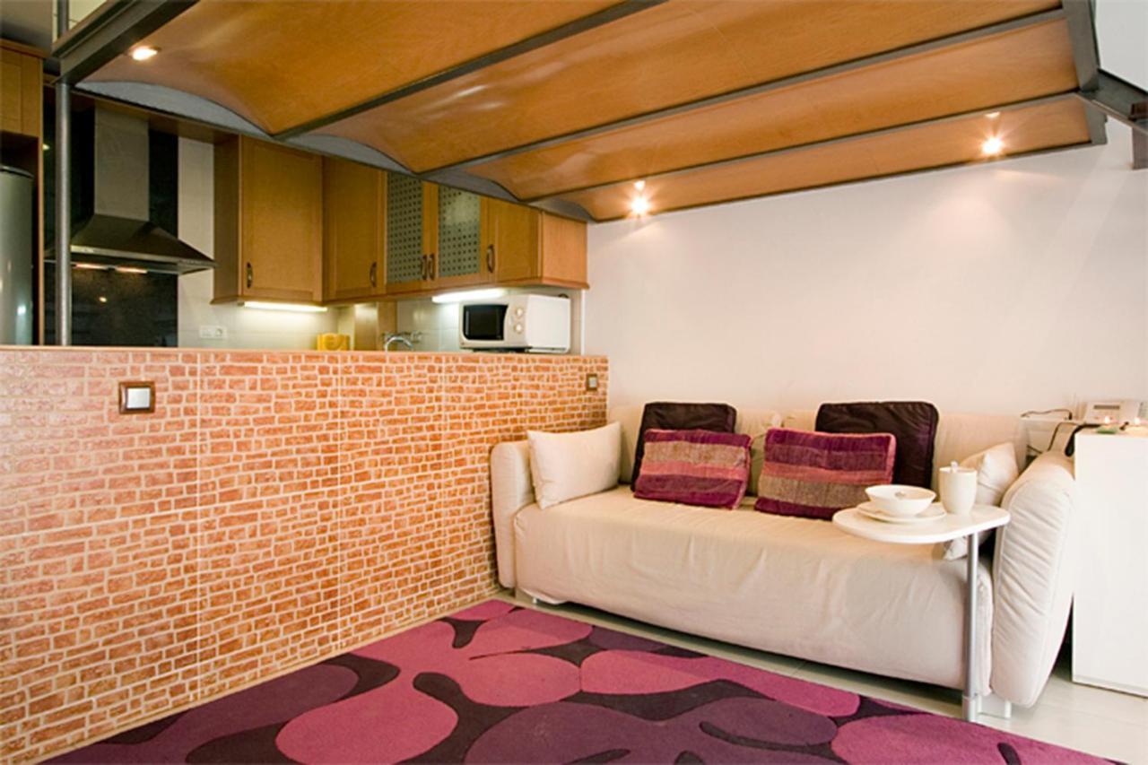 Reina Amalia Apartment Barcelona Zewnętrze zdjęcie
